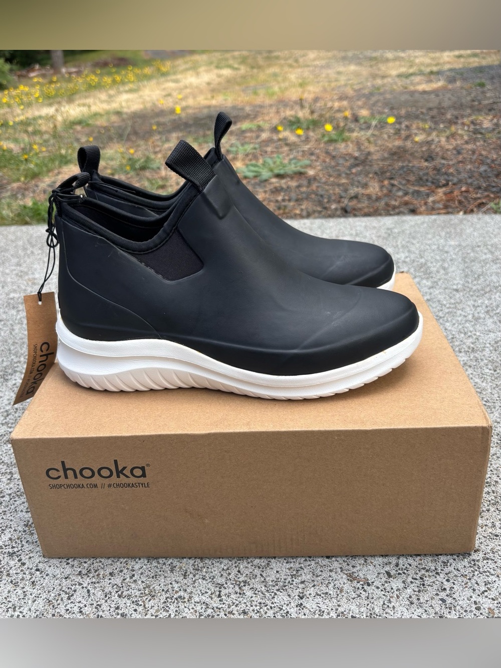 NWT Chooka Bellevue Waterproof Rain Sneakers Black 8